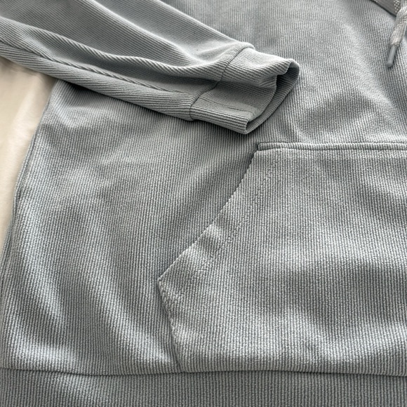 Andrew Marc Hoodie - Picture 3 of 4